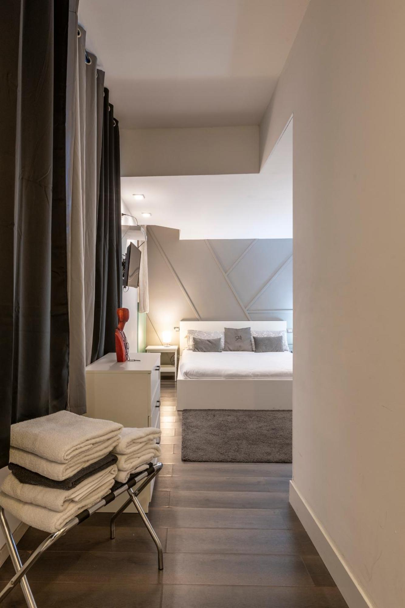 Design Apartment With Private Pool Exclusive Use - Stelvio 21 ミラノ エクステリア 写真